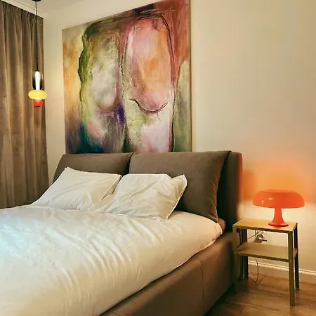 Art House Apartment