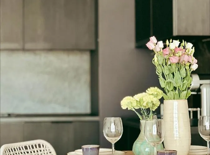 アパート Art House