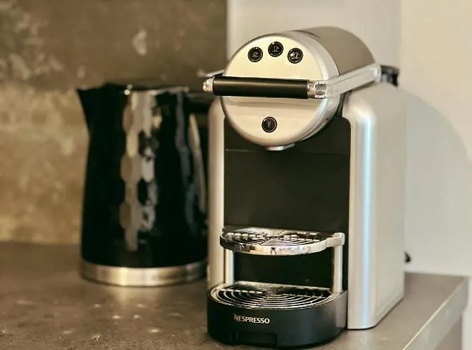 アパート Art House